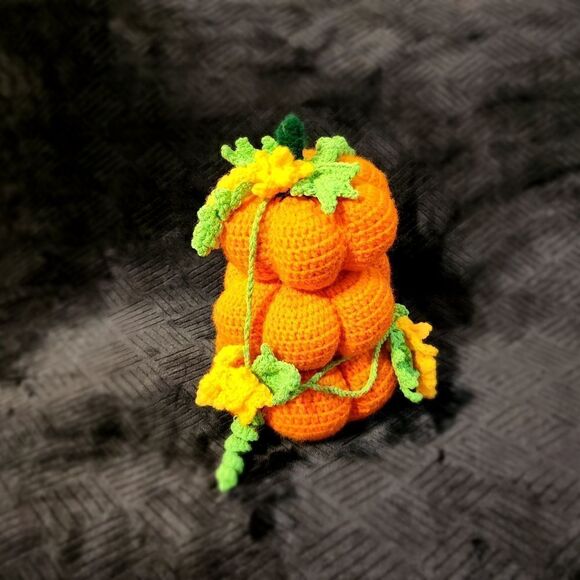 Lot of 3 handmade Crochet Pumpkin - Picture 9 of 9
